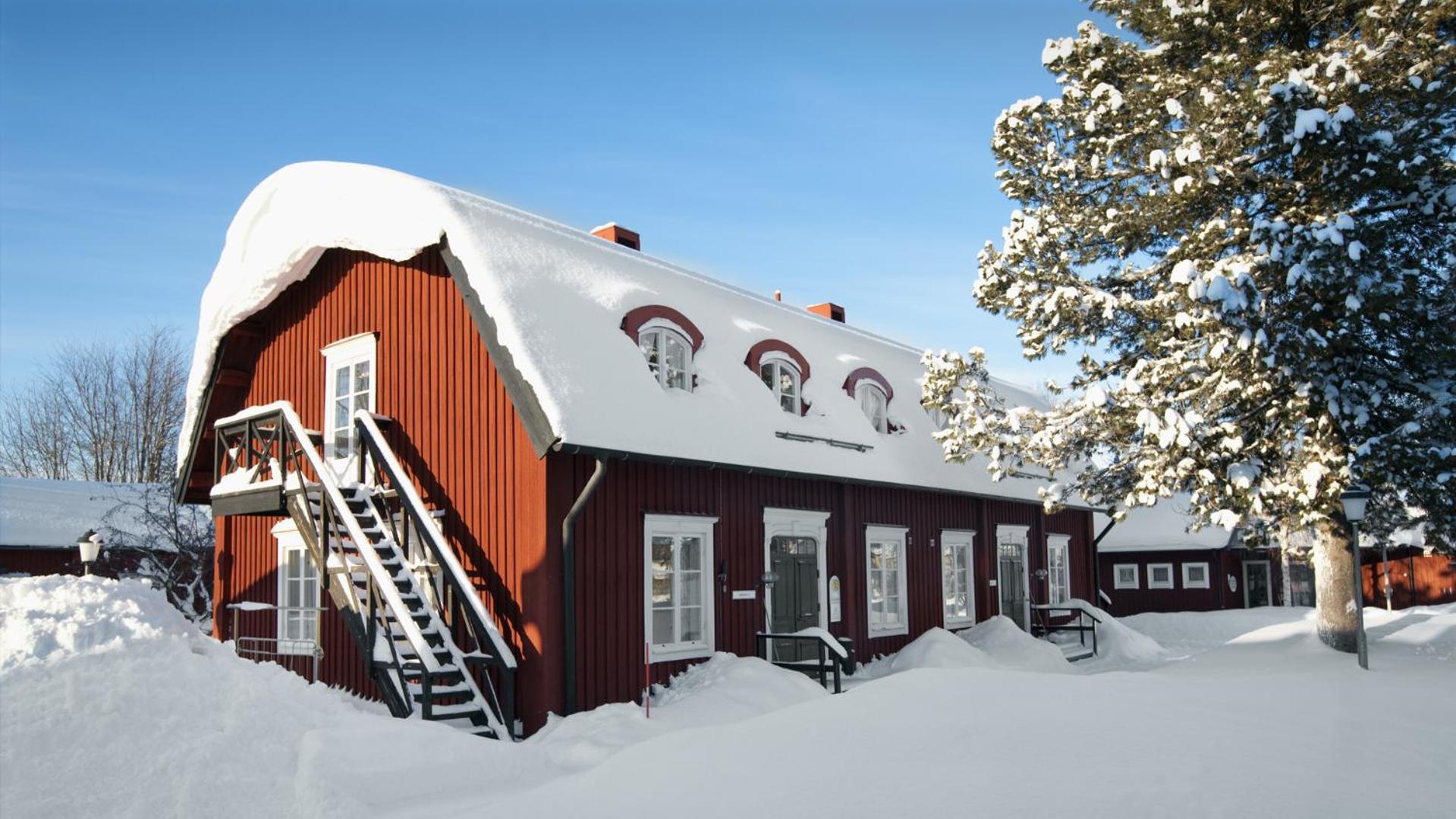 Stiftsgarden Konferens & Hotell Шеллефтео Экстерьер фото