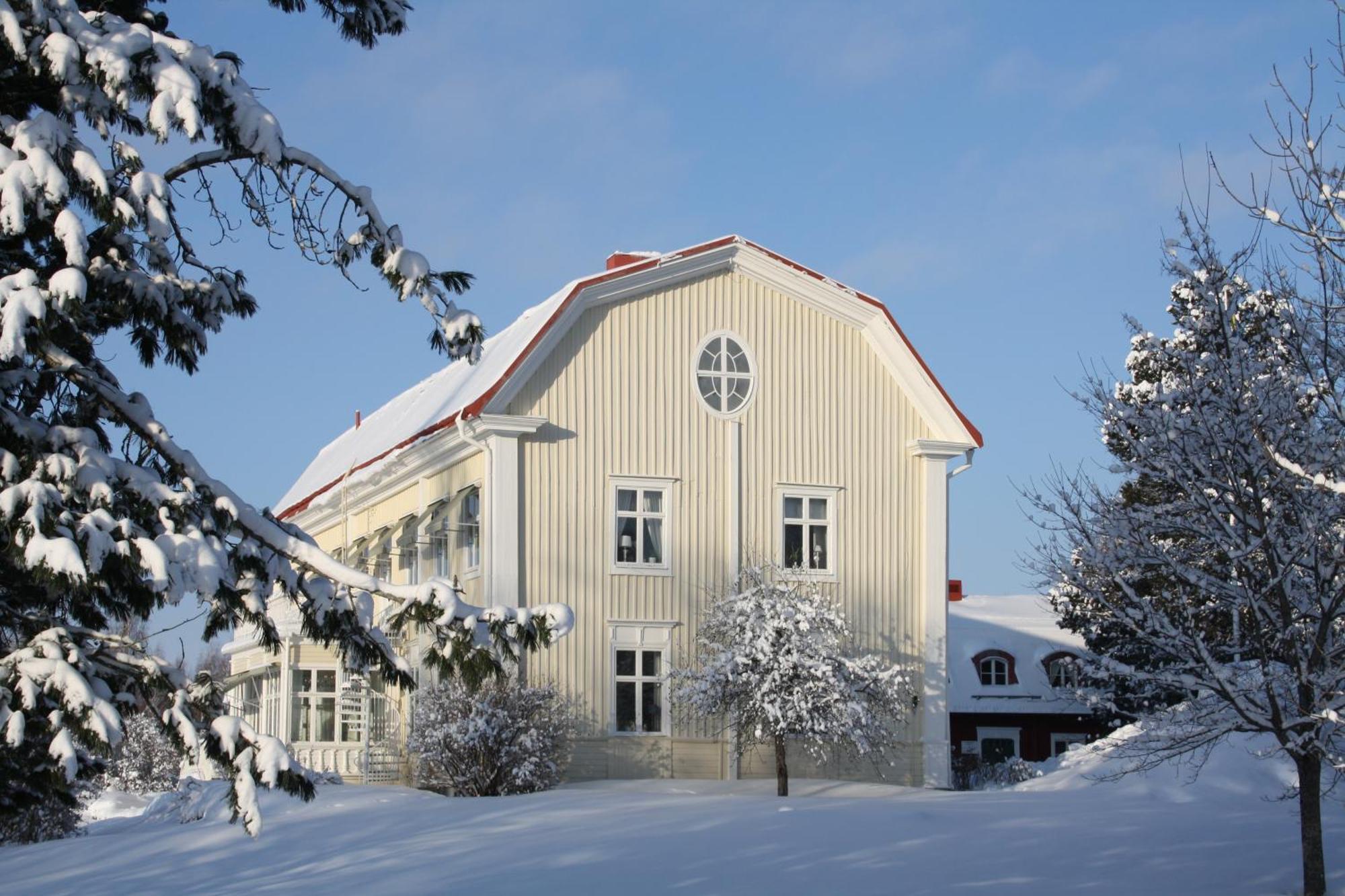 Stiftsgarden Konferens & Hotell Шеллефтео Экстерьер фото