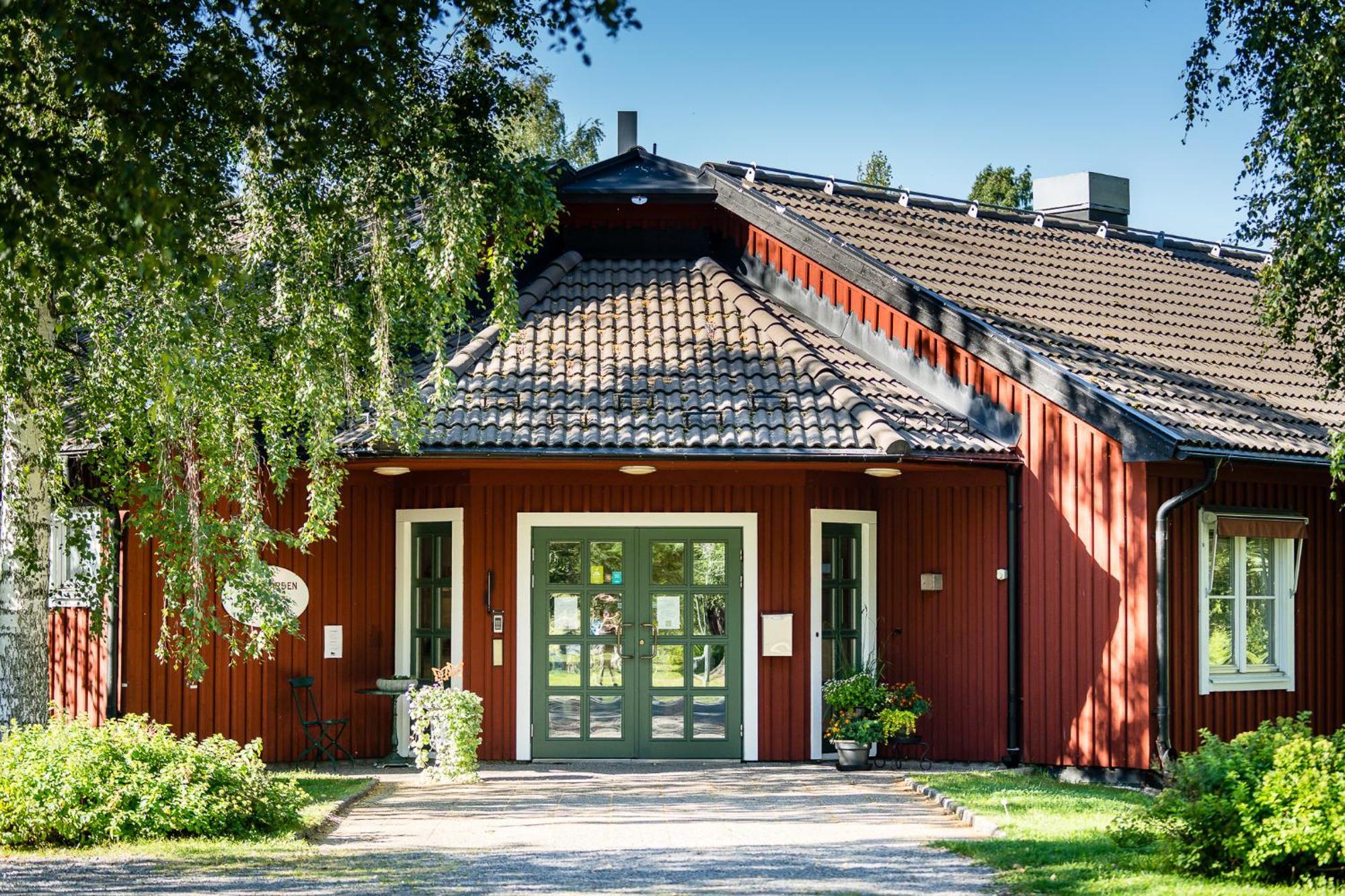 Stiftsgarden Konferens & Hotell Шеллефтео Экстерьер фото